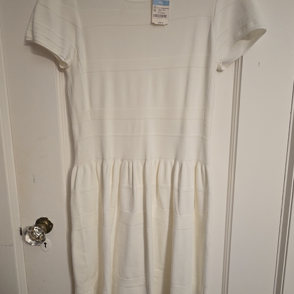 J. McLaughlin Cream Casual Dress